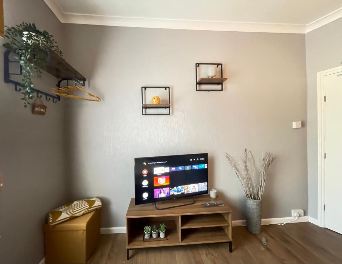 Westend Holiday Room 4 Brecon Bagian luar foto